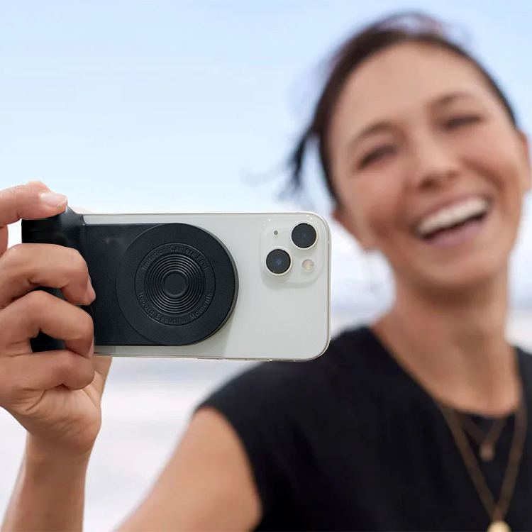 🤳Magnetic Camera Handle Bluetooth Bracket(Buy 2 Free Shipping）