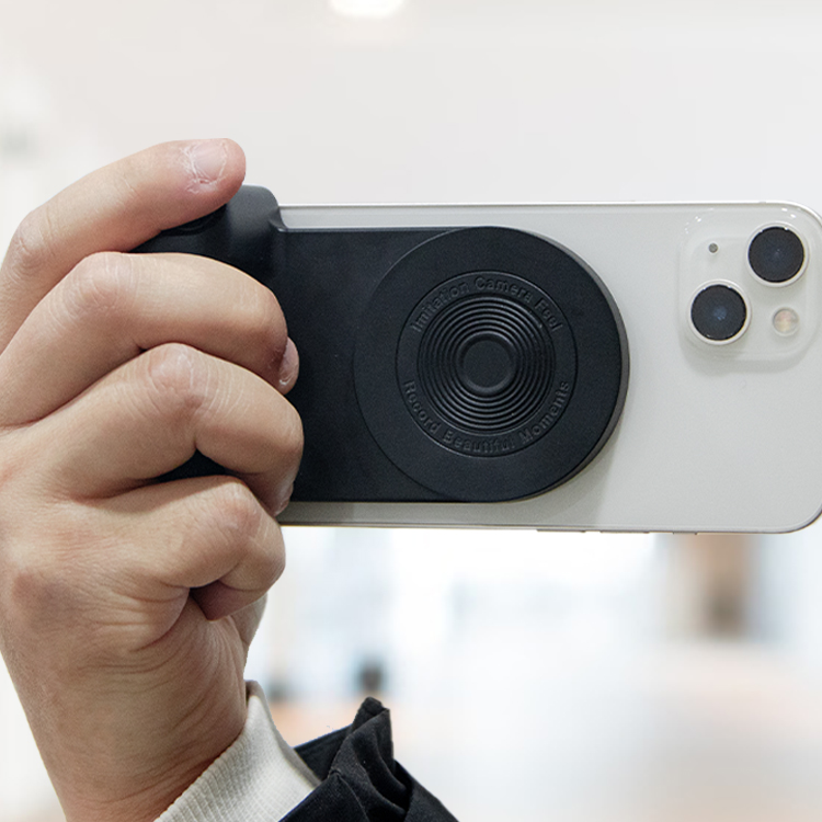🤳Magnetic Camera Handle Bluetooth Bracket(Buy 2 Free Shipping）