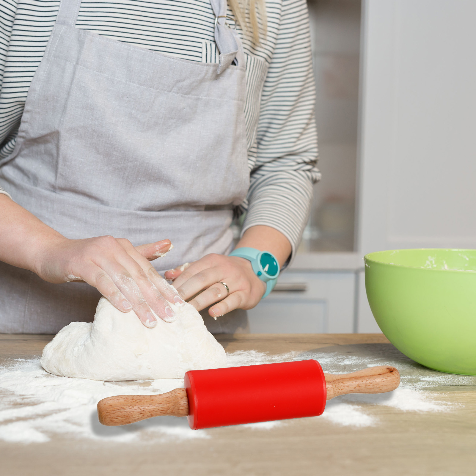 Topekada 2 Pack 12/9in Non-Stick Silicone Rolling Pins for Bake,Dough Roller for Pizza,Cookie with Wooden Handle,Nonstick Surface,2 Sizes(Green/Red)