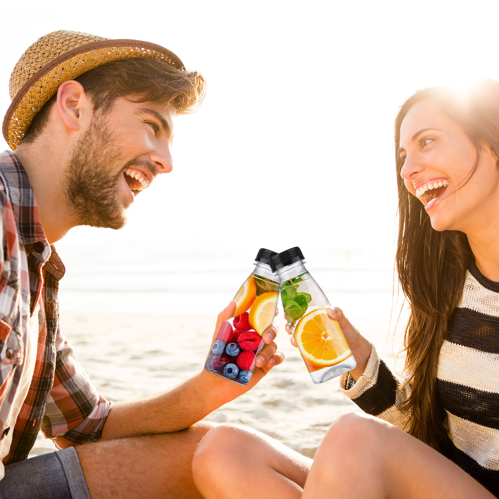 Topekada 8 Pcs 8.79 OZ Empty Plastic Juice Bottles with Lids, Reusable Drink Containers with Brush and Labels, Clear Bulk Juice Containers with Caps for Juicing, Smoothie and Other Beverages