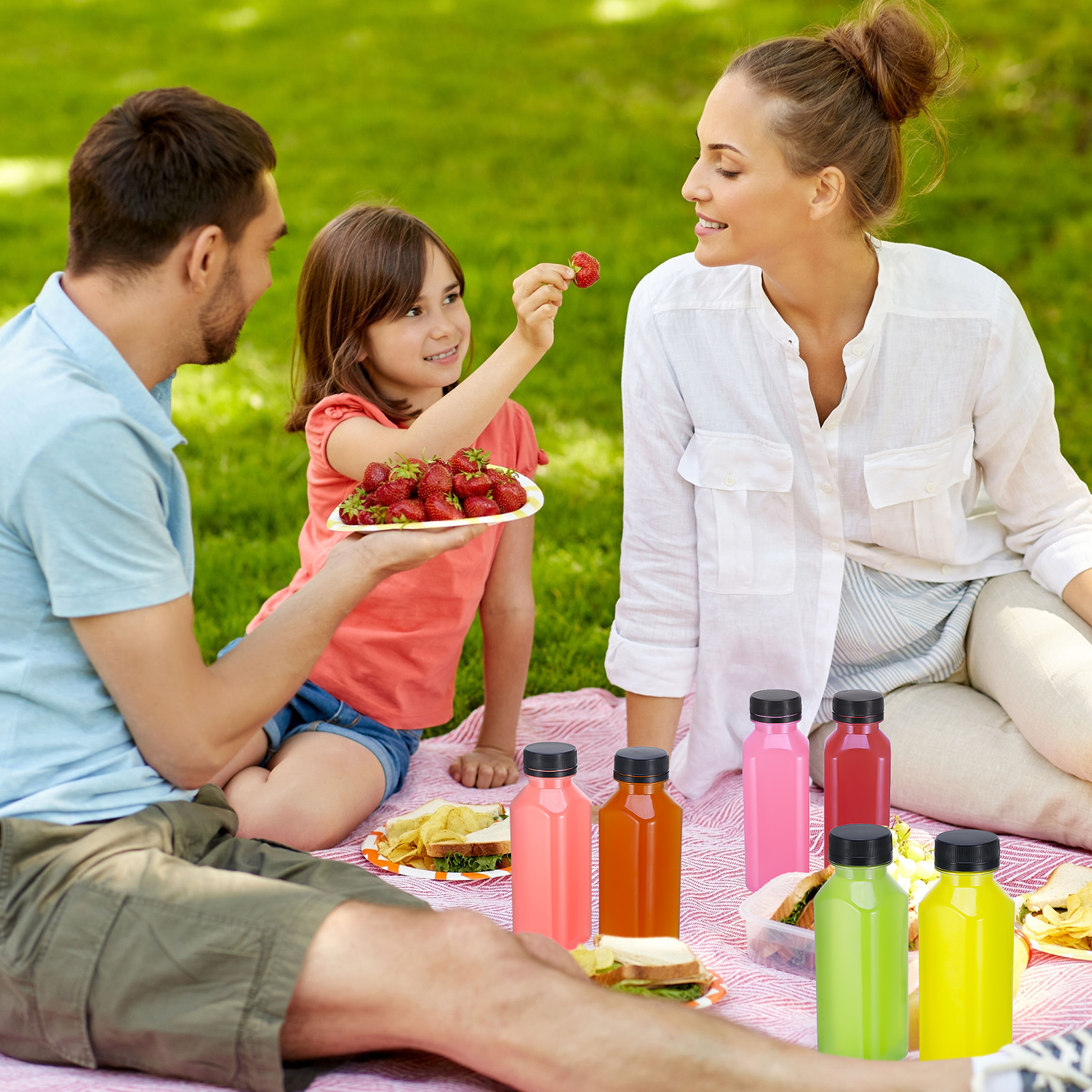 Topekada 7 Pcs 10 oz Empty Plastic Juice Bottles with Lids, Reusable Drink Containers with Brush and Labels, Clear Bulk Juice Containers with Caps for Juicing, Smoothie and Other Beverages