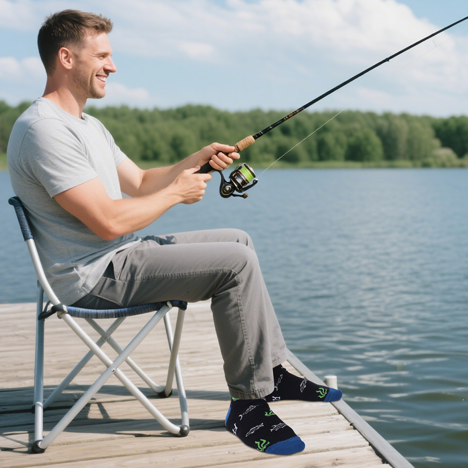 Bocaoying 3 Pairs Novelty Fishing Socks for Men Funny Fish Themed Crew Socks Gifts for Dad, Grandpa Fishing Lover