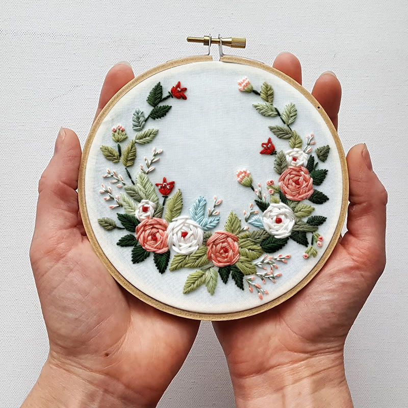 Rubbyoo Embroidery Kit- Christmas Winter Garland - image 4