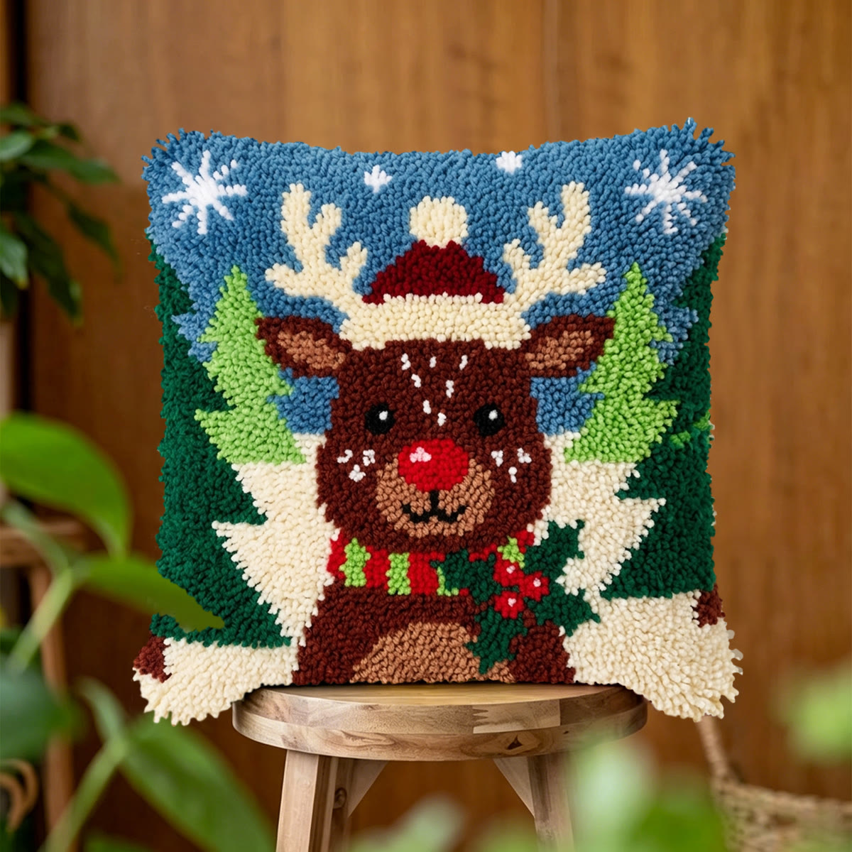 Rubbyoo Latch Hook Pillow Kit - Cute Elk |  Christmas Handmade Ornament | Square Pillow Case  - image 3