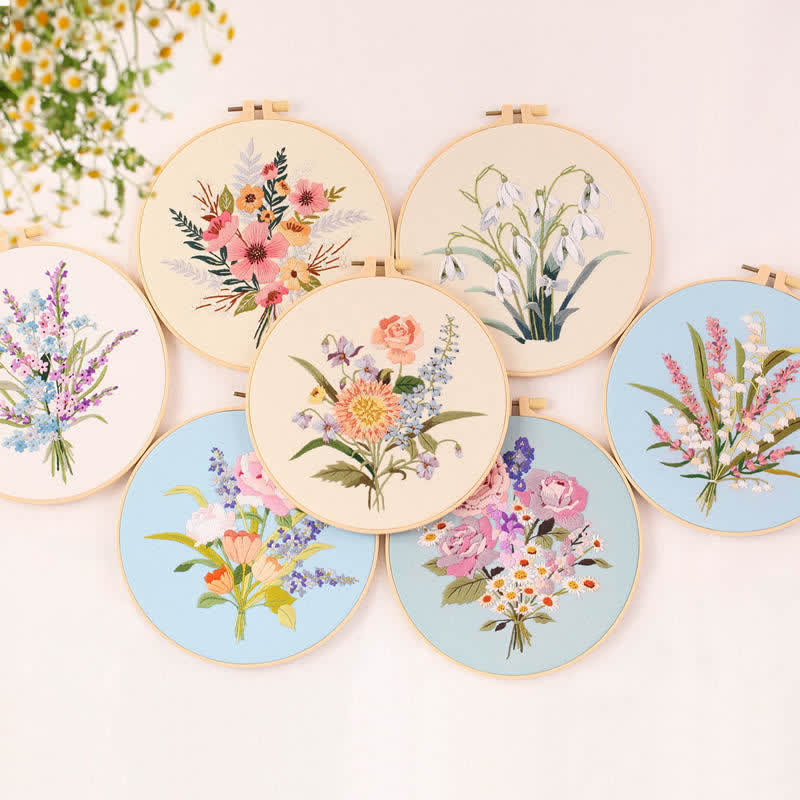Rubbyoo Embroidery Kit - Bouquet