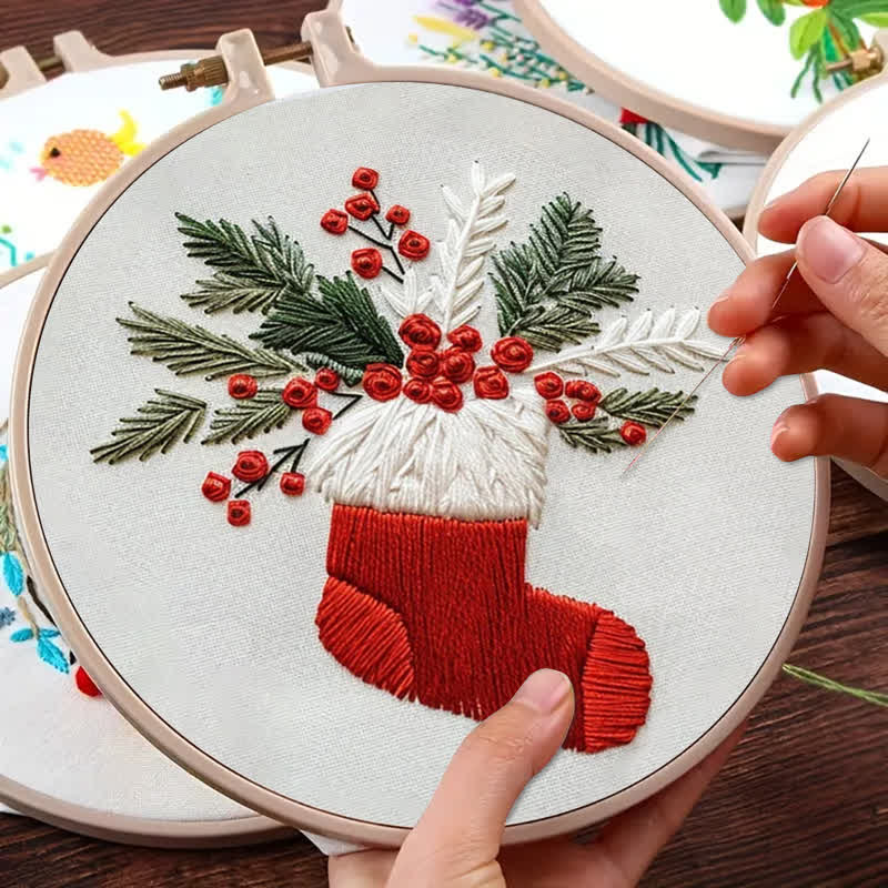 Rubbyoo Embroidery Kit - Christmas Socks - image 9
