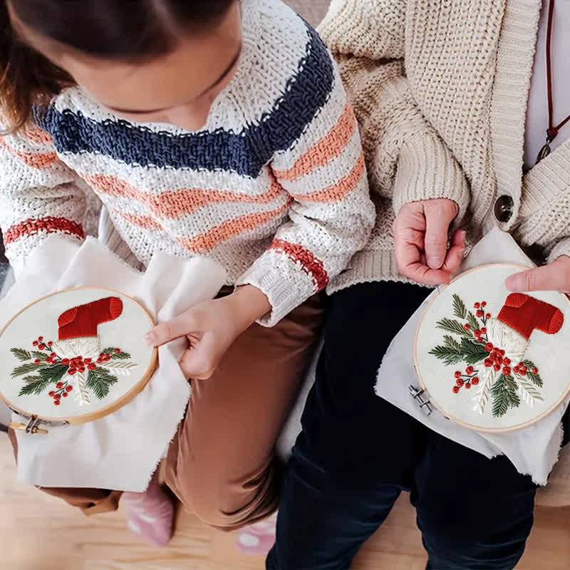 Rubbyoo Embroidery Kit - Christmas Socks - image 4