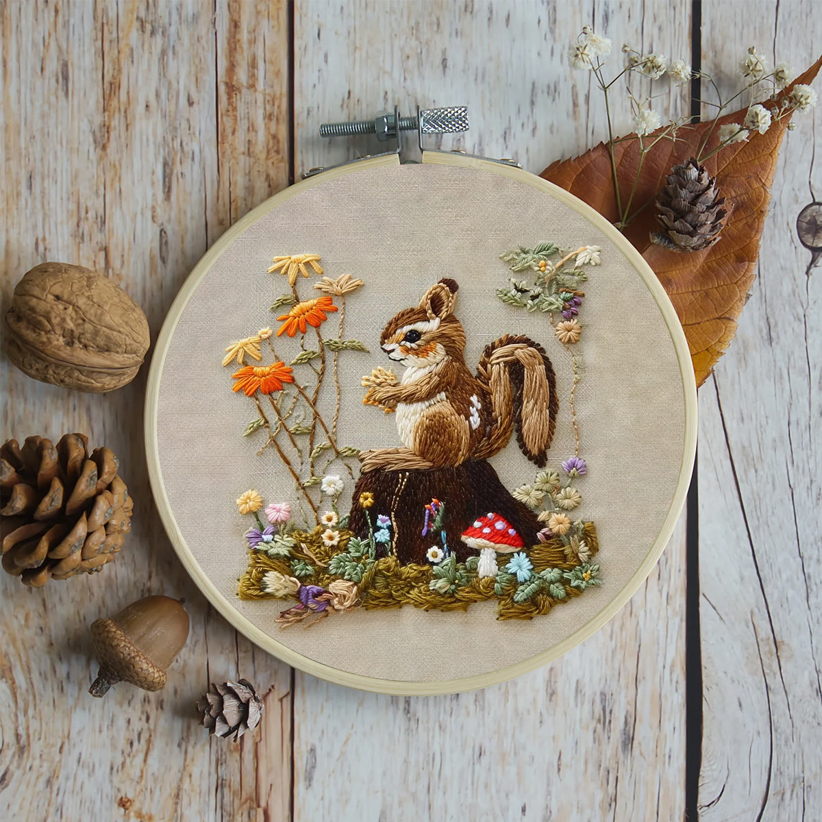 Rubbyoo Embroidery Kit -  Left Bushes  Squirre - image 2