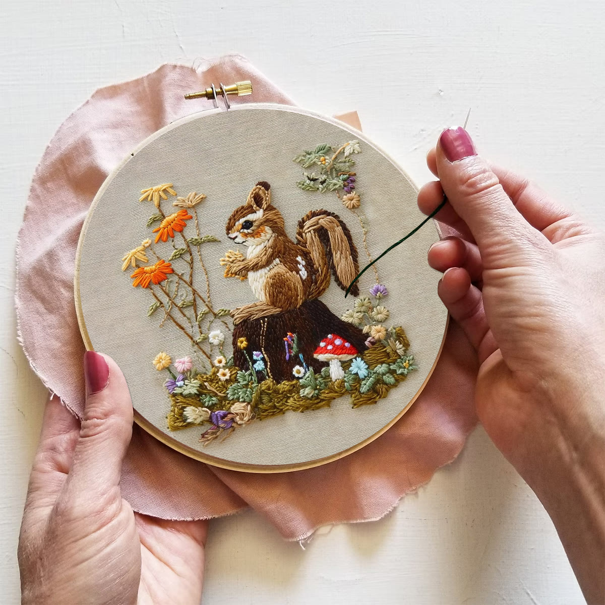 Rubbyoo Embroidery Kit -  Left Bushes  Squirre - image 9