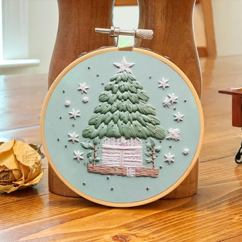 Rubbyoo Embroidery Kit - White Christmas - image 8