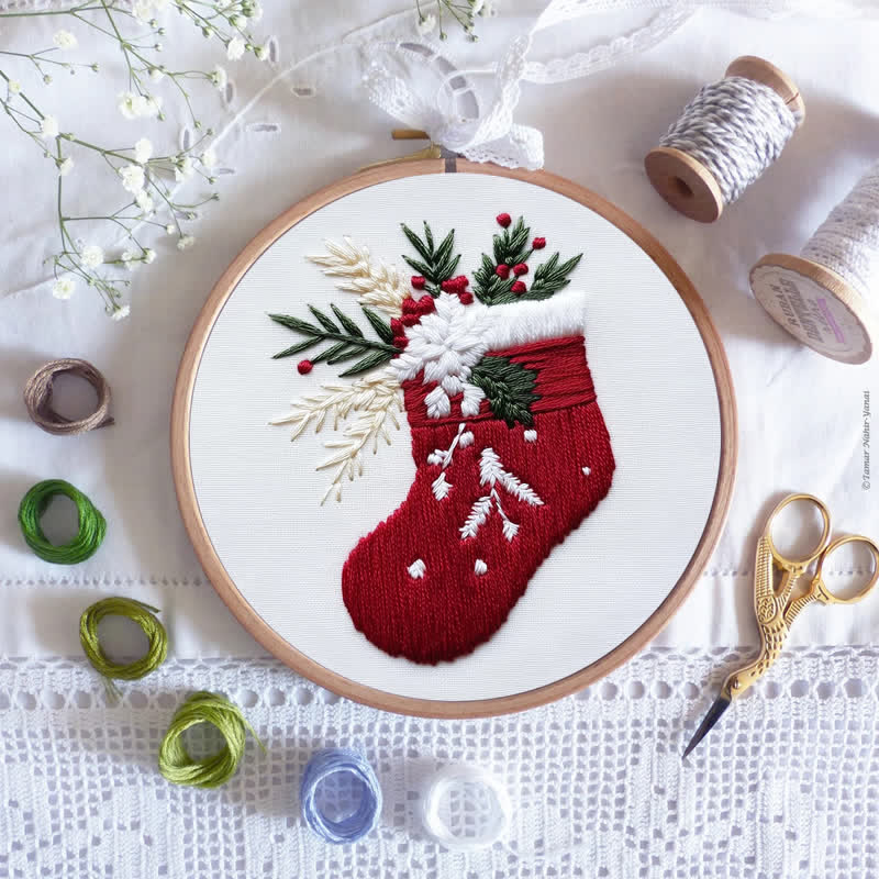 Rubbyoo Embroidery Kit - Christmas Stocking Pattern   - image 7