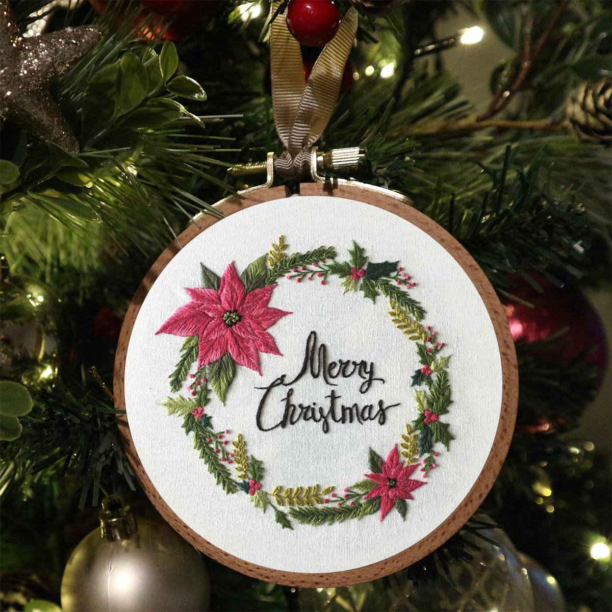 Rubbyoo Embroidery Kit -Merry Christmas Wreath  - image 4