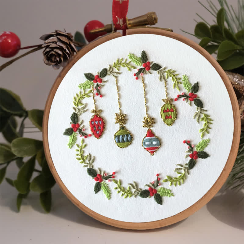 Rubbyoo Embroidery Kit - Beautiful Christmas Wreath - image 2