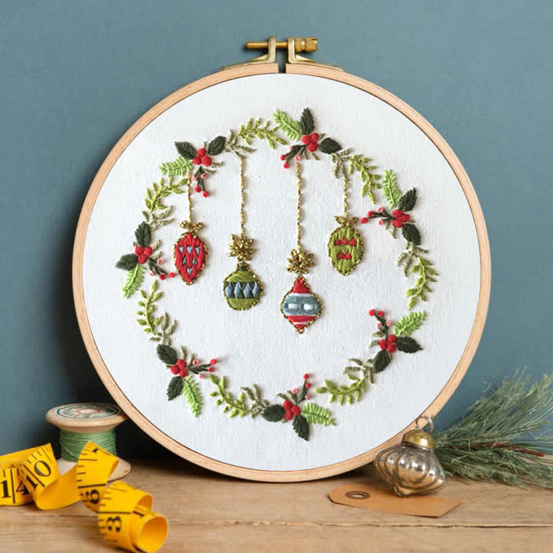Rubbyoo Embroidery Kit - Beautiful Christmas Wreath - image 3