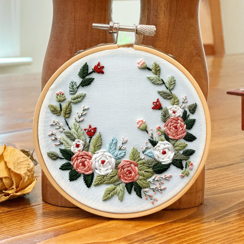 Rubbyoo Embroidery Kit- Christmas Winter Garland - image 6