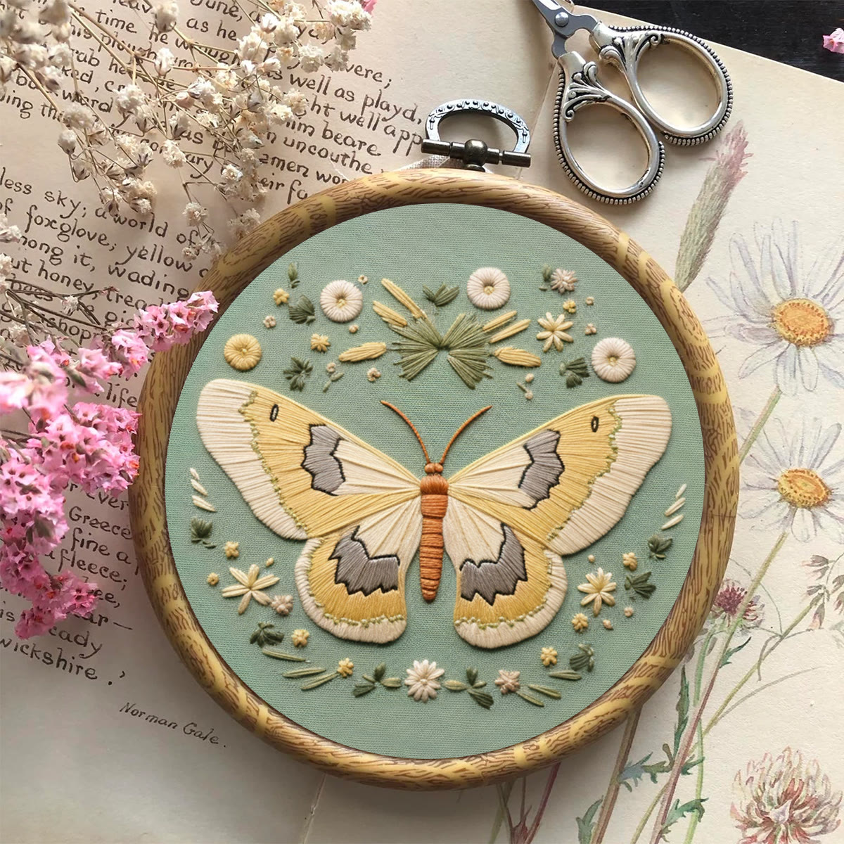 Rubbyoo Embroidery Kit - Detailed Moth | Diy Craft Kit