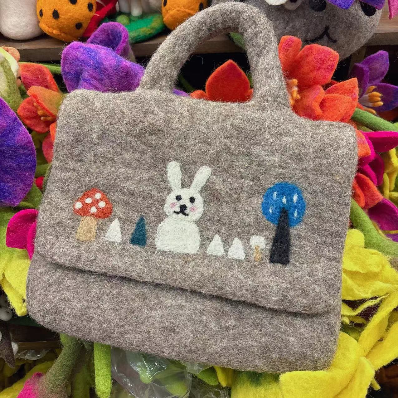  Needle Felted Bag - Cute Design Crafts | Fashion Dual-purpose Bag - Handbag-Gray rabbit - image 4