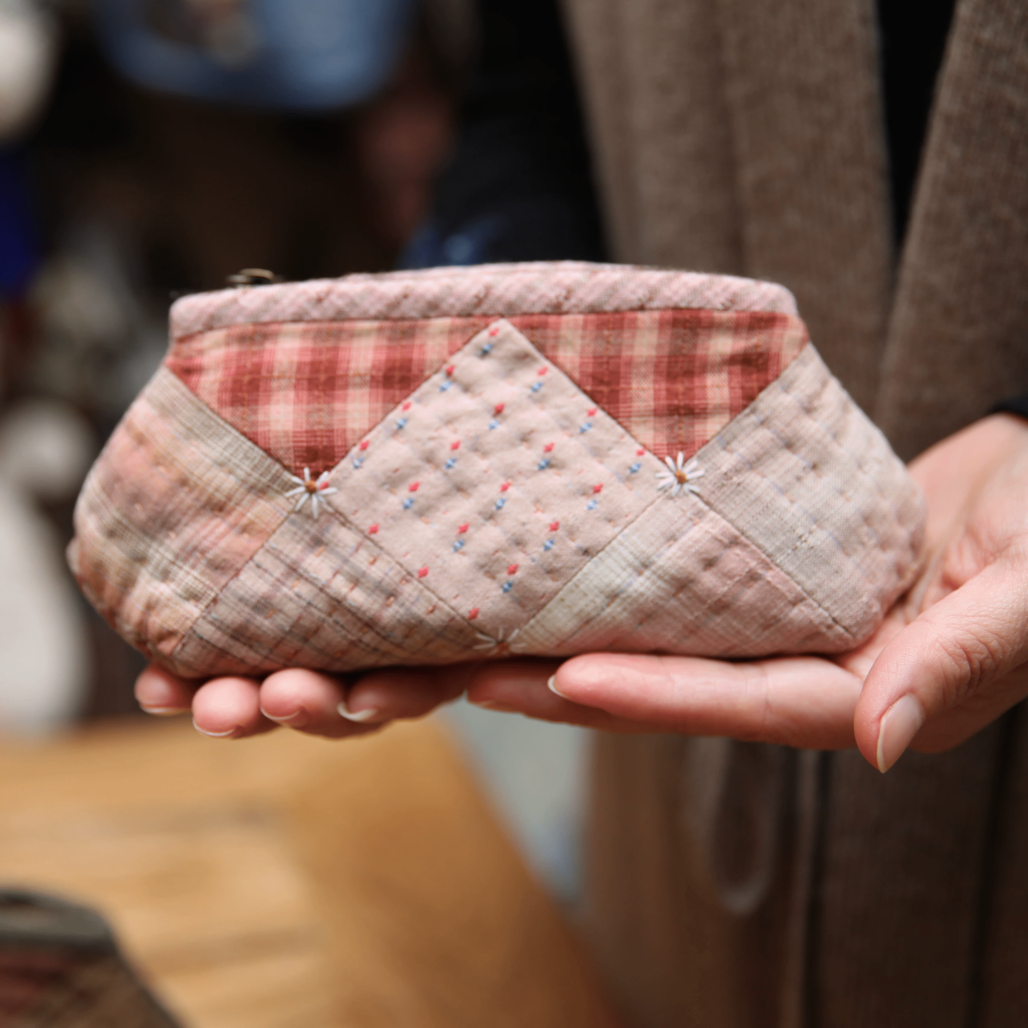 Embroidery Storage Bag  Kits | Handmade Creative Glasses Case | Diy Zipper Pencil Case  - pink - image 5