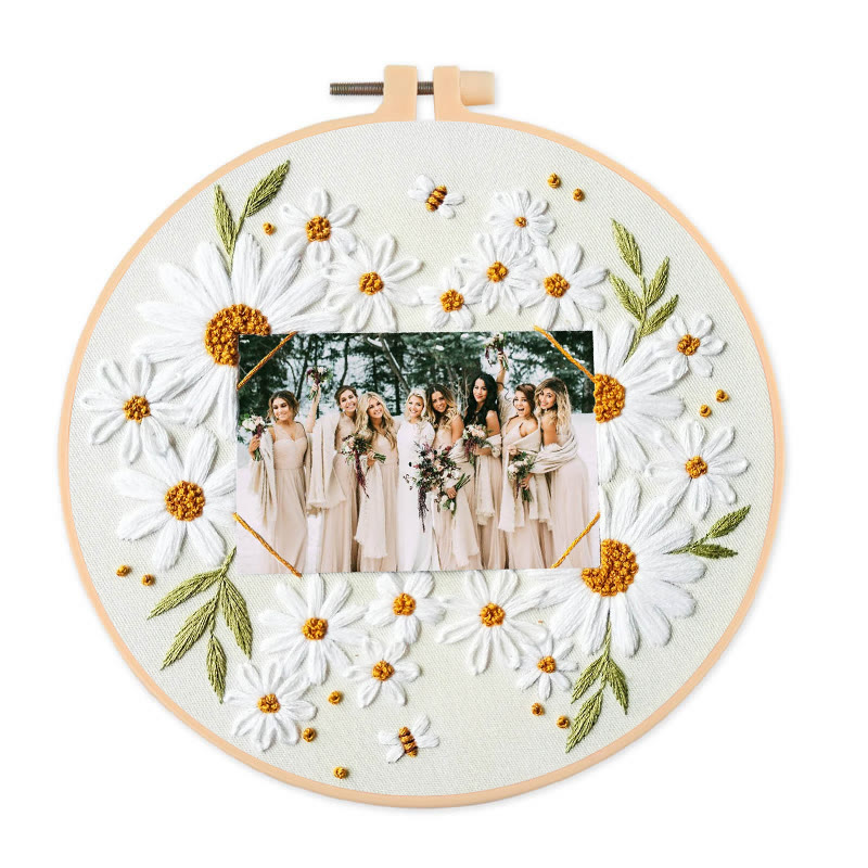 Rubbyoo Embroidery Photo Frame Kit - Attractive Daisy | Diy Floral Handicraft | Unique Art Decor - 15*15cm - image 1