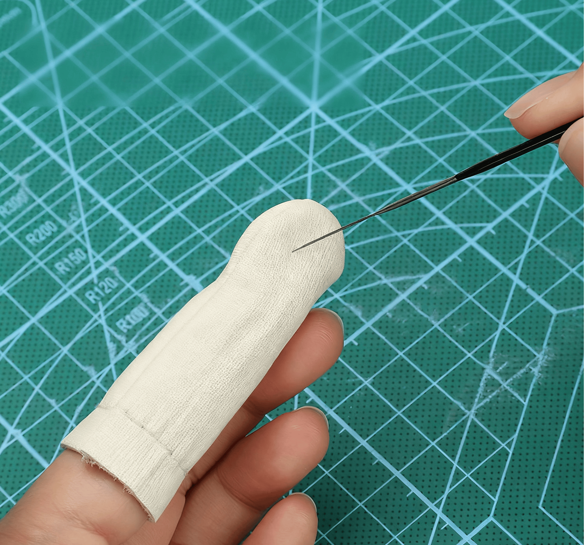 Pair of Craft Sewing Needle Felt Leather Finger Protectors - image 2