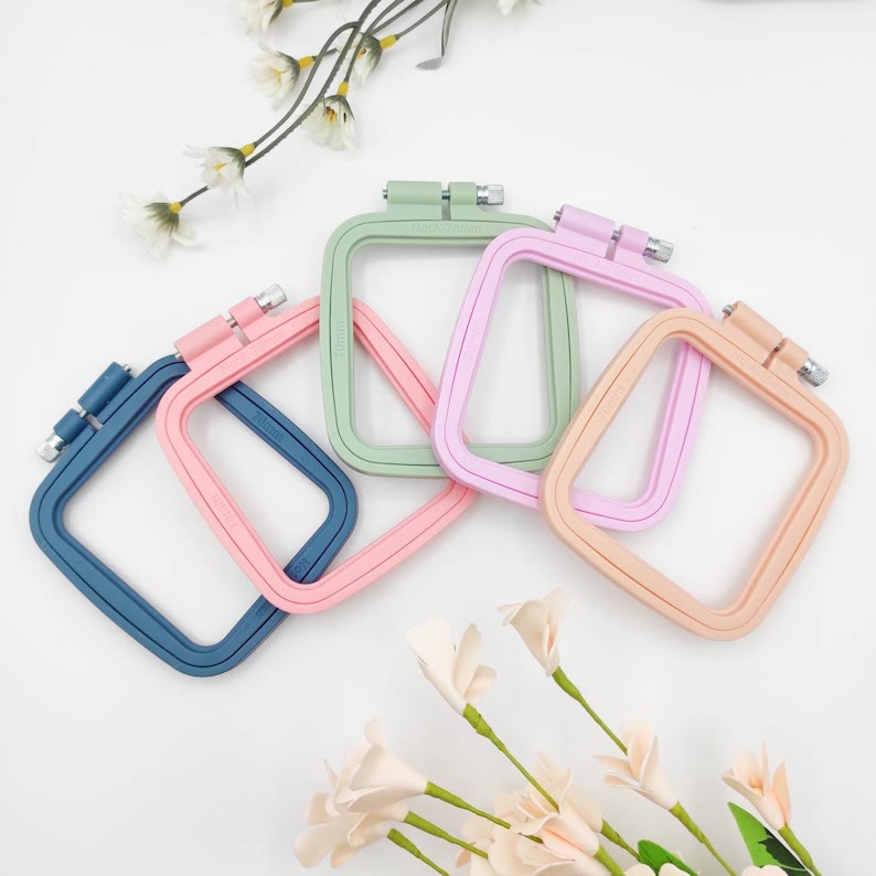 Small Square Embroidery Plastic Hoop - Diy Needle Artcraft Frame | Nice For Small Size Stitch Project  - image 1