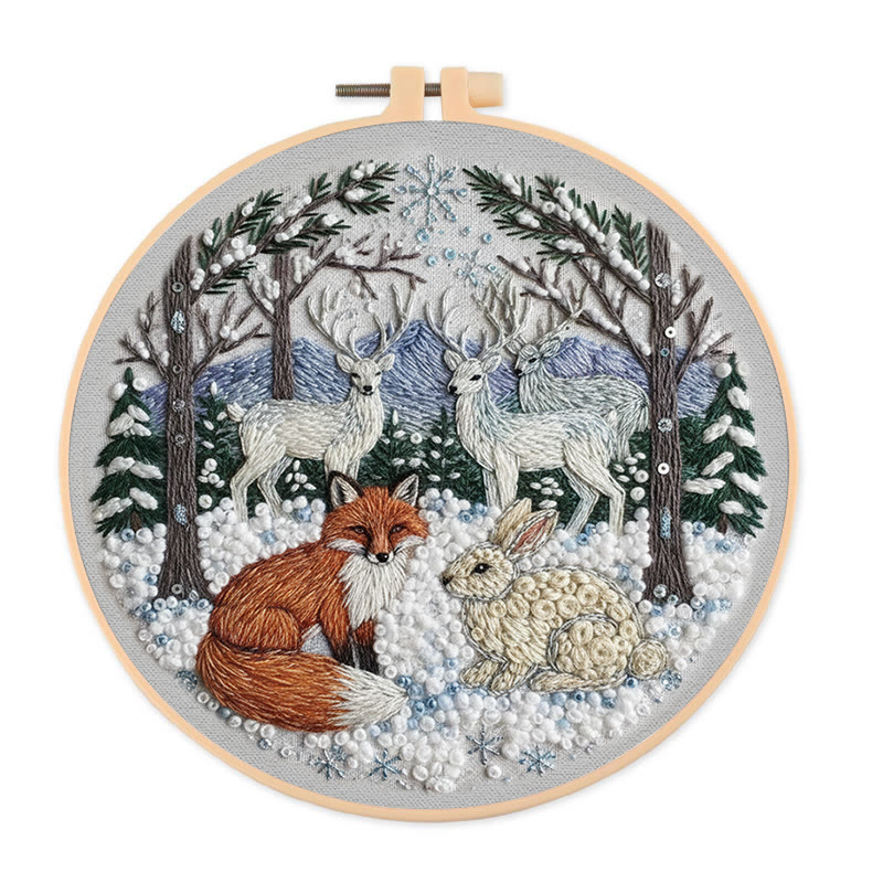 Rubbyoo Embroidery Kit - Winter Animal | Handmade Hoop Art | Perfect Gift For Animal Lover - 20*20cm - image 1