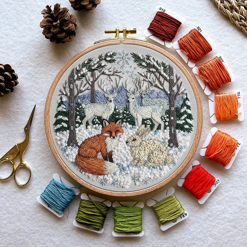 Rubbyoo Embroidery Kit - Winter Animal | Handmade Hoop Art | Perfect Gift For Animal Lover - image 2