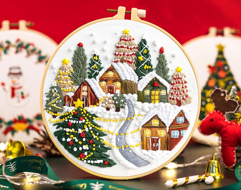 Rubbyoo Embroidery Kit - Happy Christmas Town Series | Diy Holiday Hoop Art | Perfect Home Ornament - 20*20cm - #2 - image 3
