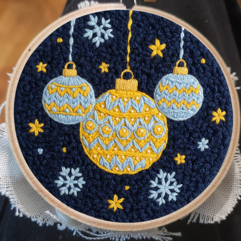 Festive Christmas Bauble Snowflake Punch Needle Kit – Handmade Decor Pendant | Go-To Gifting Choice - image 9