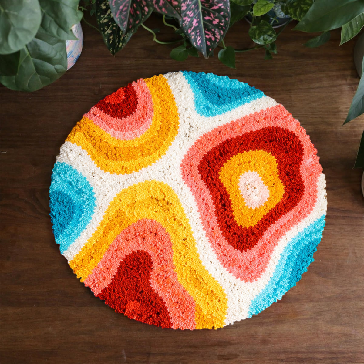 Rubbyoo Latch Hook Rug Kit - Groovy Desgin | Creative Handmade Art | Perfect Home Ornament - 48×48cm - image 1