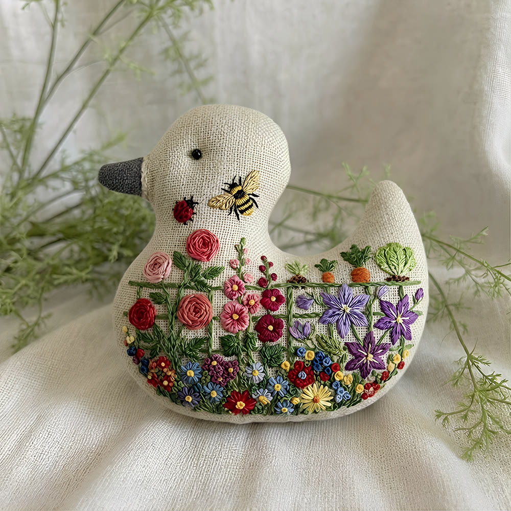 Rubbyoo Duck Embroidery Kit - Bee Blooming Garden | Small Pendant Decor | Creative Gift For Mother - image 4