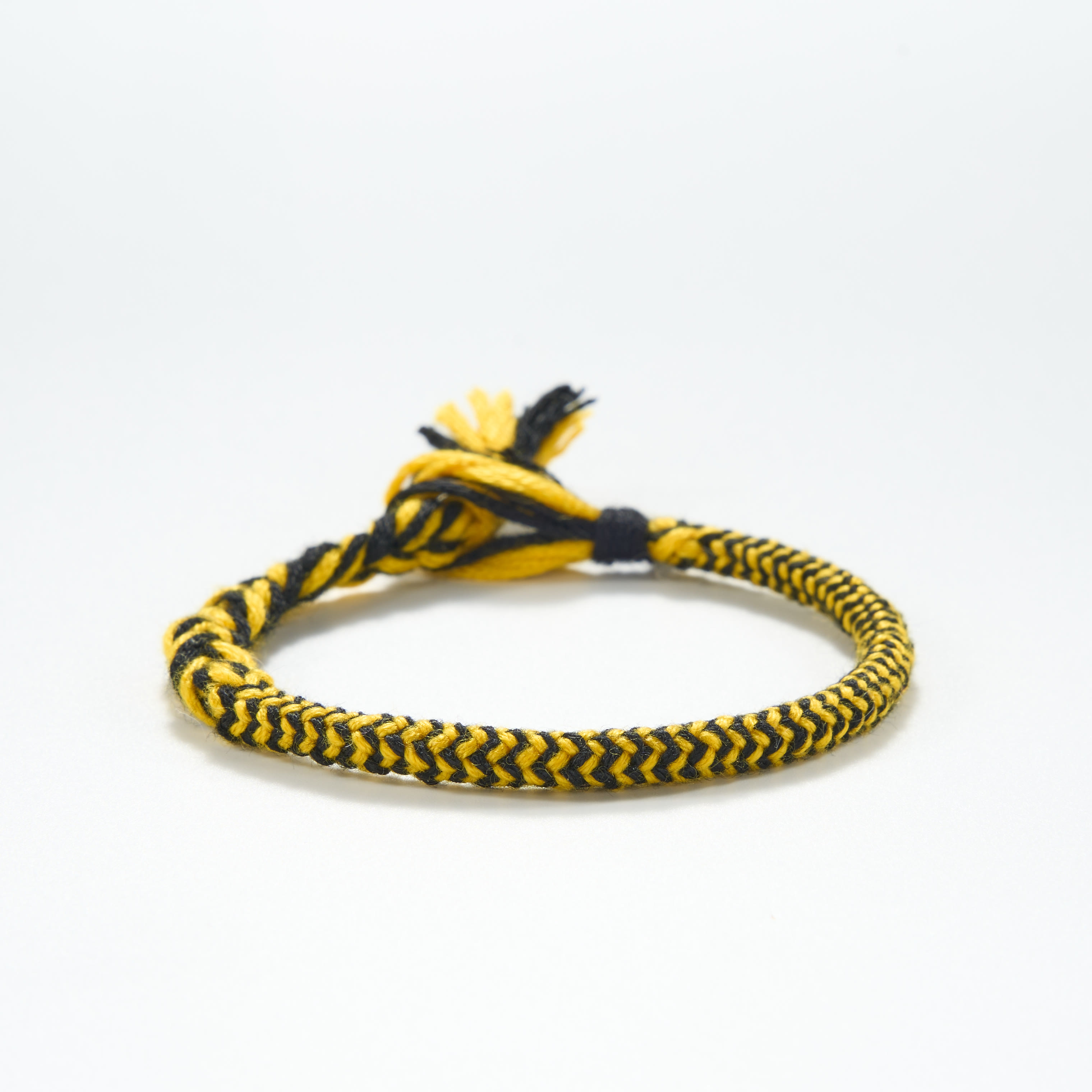 Rubbyoo Kumihimo Bracelet Kit - Bees | Cool Design For Everyday Wear | Simple Gift For Him - Full Kit (Loom + Threads) - image 1