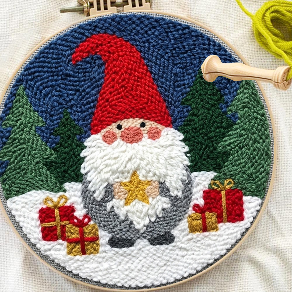Cute Santa Claus Punch Needle Kit - Eye-catching Xmas Party Decor  | Classic Cartoon Christmas Claus Pattern - image 3