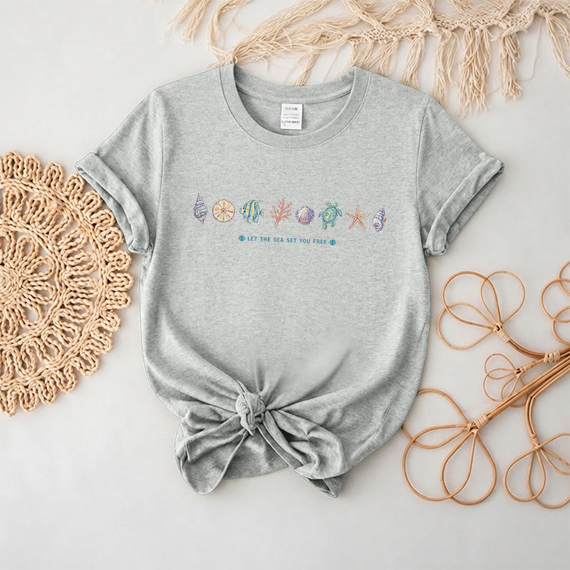 Rubbyoo Beach Day Graphic Tee  - Cartoon Coastal Sketch | Eye-Catching Summer Vacation Look - Light Gray - 2XL - image 6