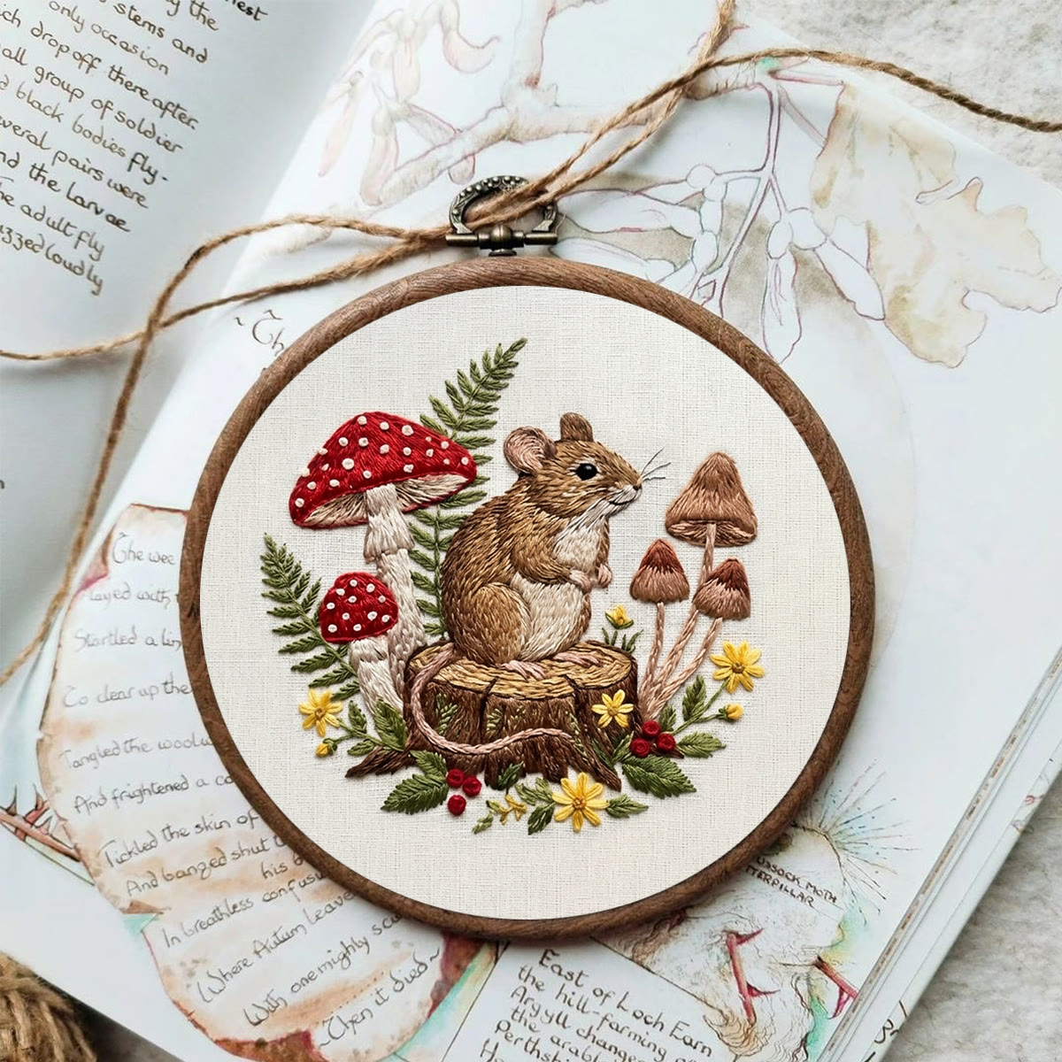 Rubbyoo Embroidery Kit - Woodland Mouse | Autumn Vibe Ornament | Easy-to-do Animal Motif Needlework - image 8