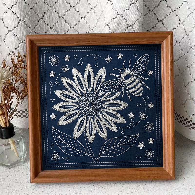 Rubbyoo Sashiko Embroidery Kit - Sunflowers And Busy Bees | Botanical Handcraft Gift | Beginner-friendly Design - Embroidery Kit Plus An Extra Frame - image 2