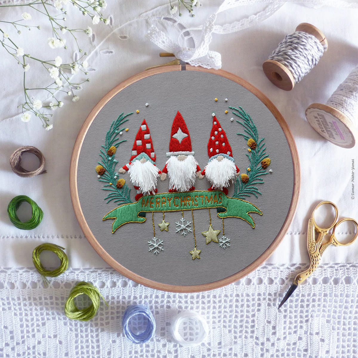 Rubbyoo Embroidery Kit-Three Santa Claus  - image 8