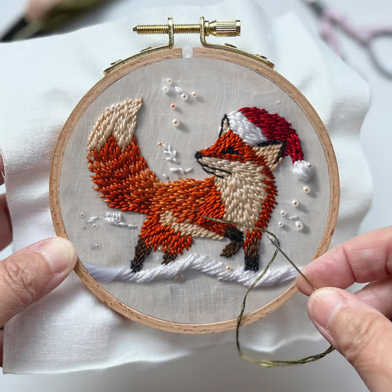Rubbyoo Embroidery Kit - Red Fox Looks Back - image 4