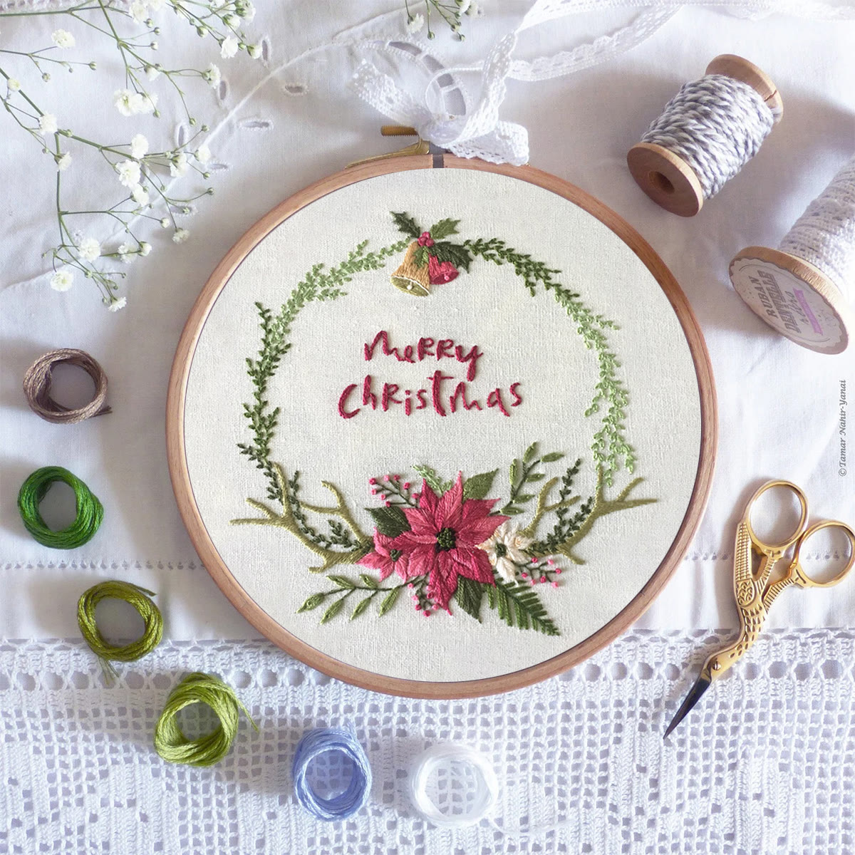 Rubbyoo Embroidery Kit -Floral Christmas - image 8