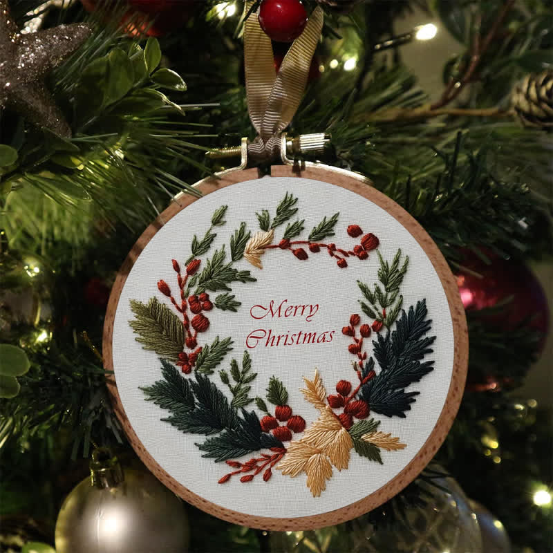 Rubbyoo Embroidery Kit -Christmas Wreath - image 5