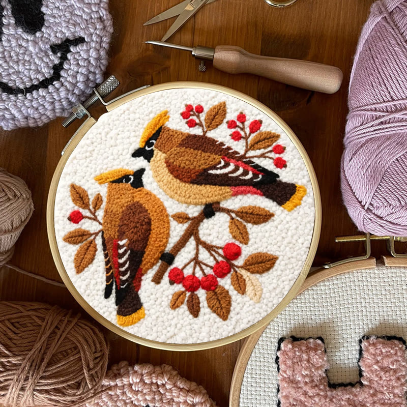 Berry Perched Birds Punch Needle Kit – Newcomer-Friendly DIY Starter | Best Gifting Choice - image 11