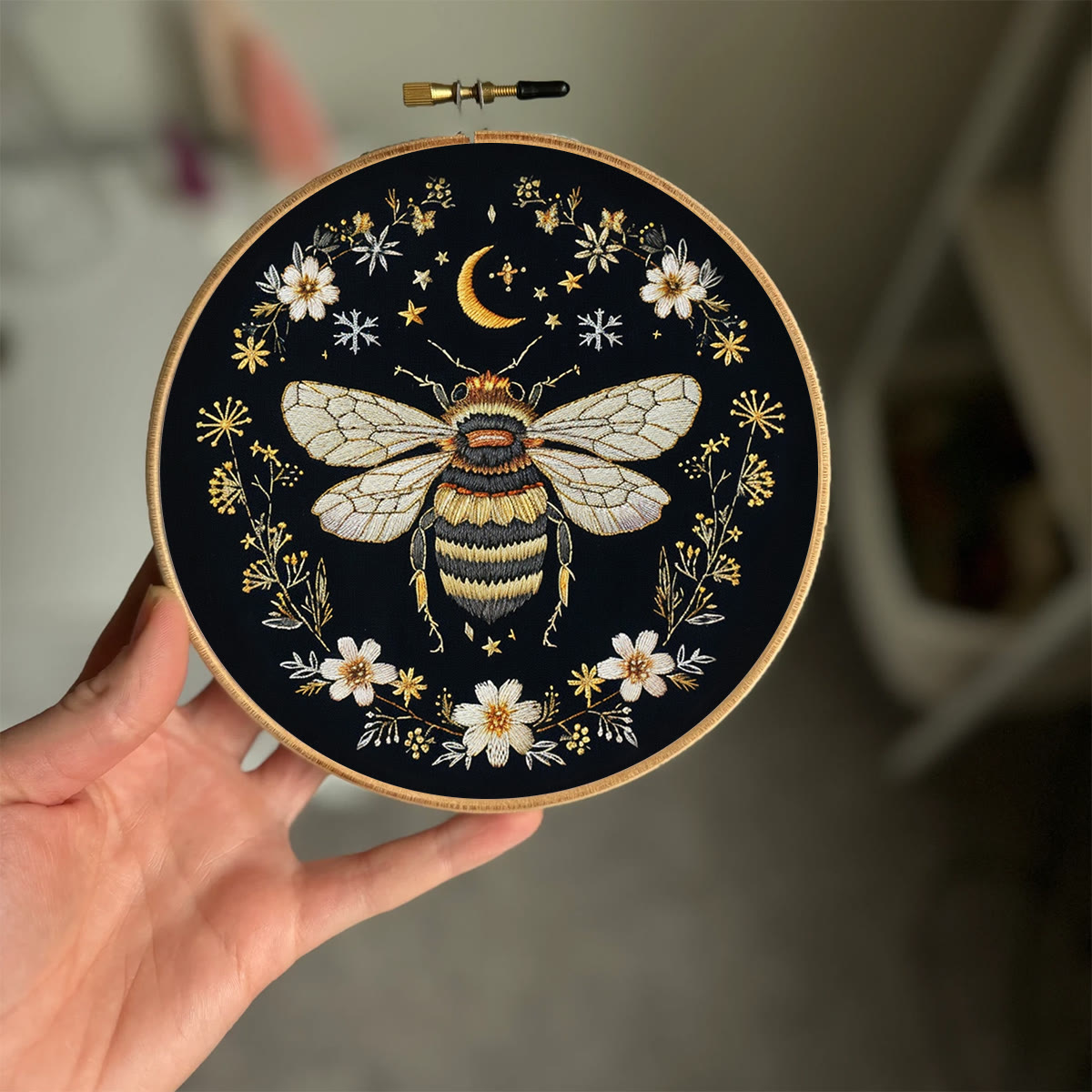 Rubbyoo Embroidery Kit- Magical Bee 2 - image 2