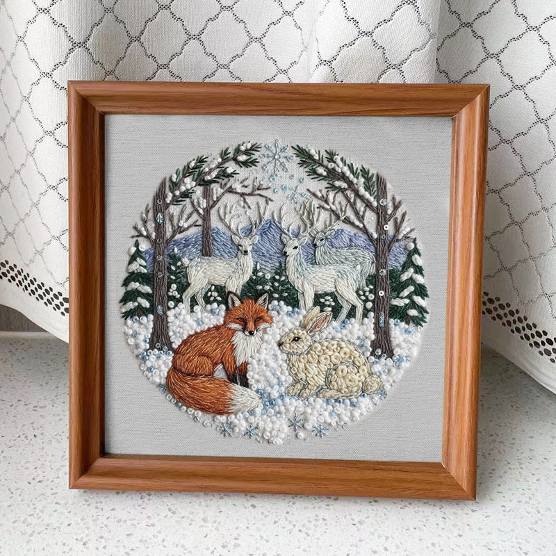 Rubbyoo Embroidery Kit - Winter Animal | Handmade Hoop Art | Perfect Gift For Animal Lover - Embroidery Kit Plus An Extra Frame - image 11