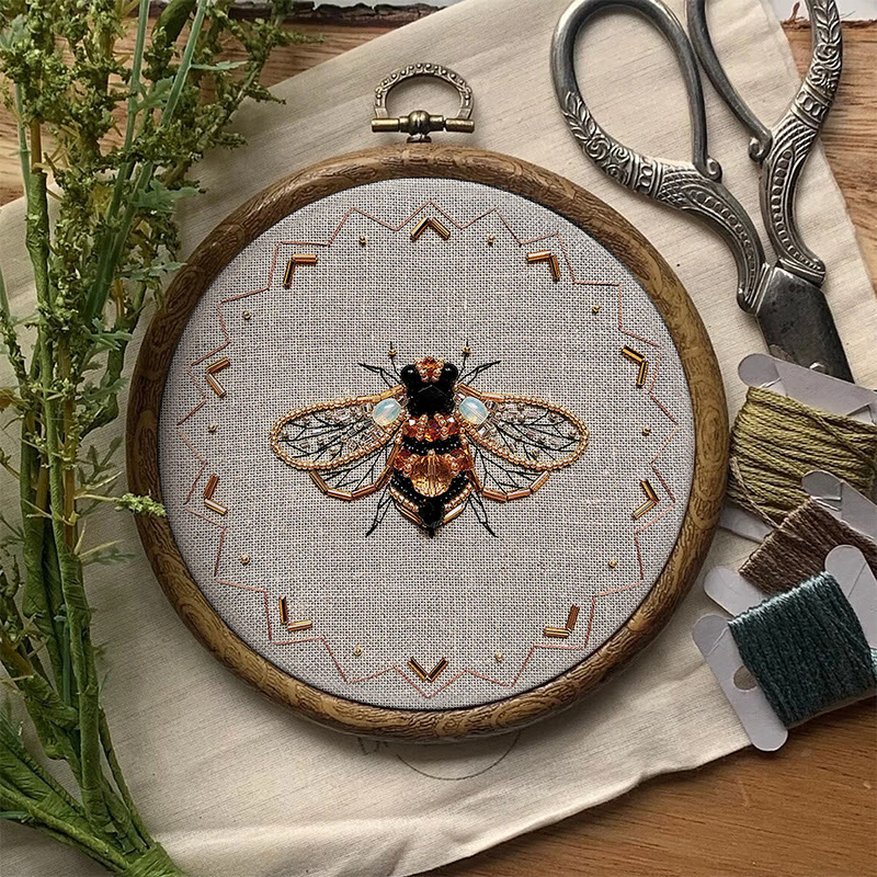 Rubbyoo Bead Embroidery Kit - Golden Bee | Easy Handmade Needlepoint | Diy Decorative Ornament - image 3