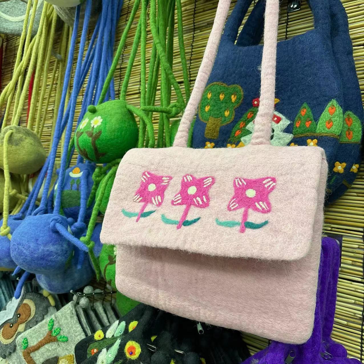  Needle Felted Bag - Cute Design Crafts | Fashion Dual-purpose Bag - Shoulder bag-Pink flower - image 6