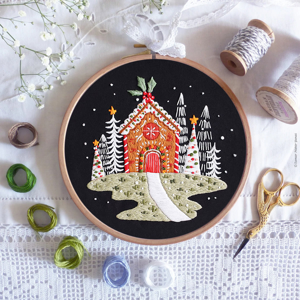 Rubbyoo Embroidery Kit  Christmas House  - image 8