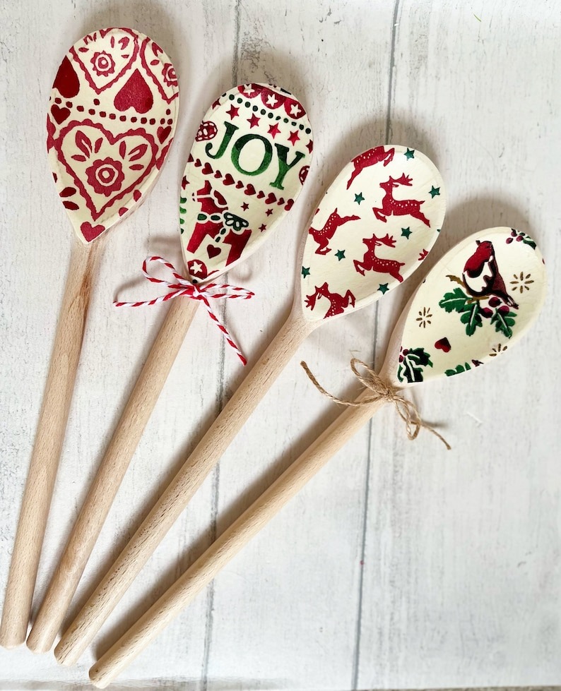 🔥Hot Sale🔥Exquisite Design Christmas Decorative Wooden Spoons