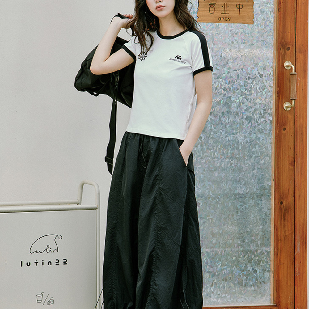 街頭戶外休閒工裝半身裙女百搭顯瘦大口袋抽繩可調節花苞裙