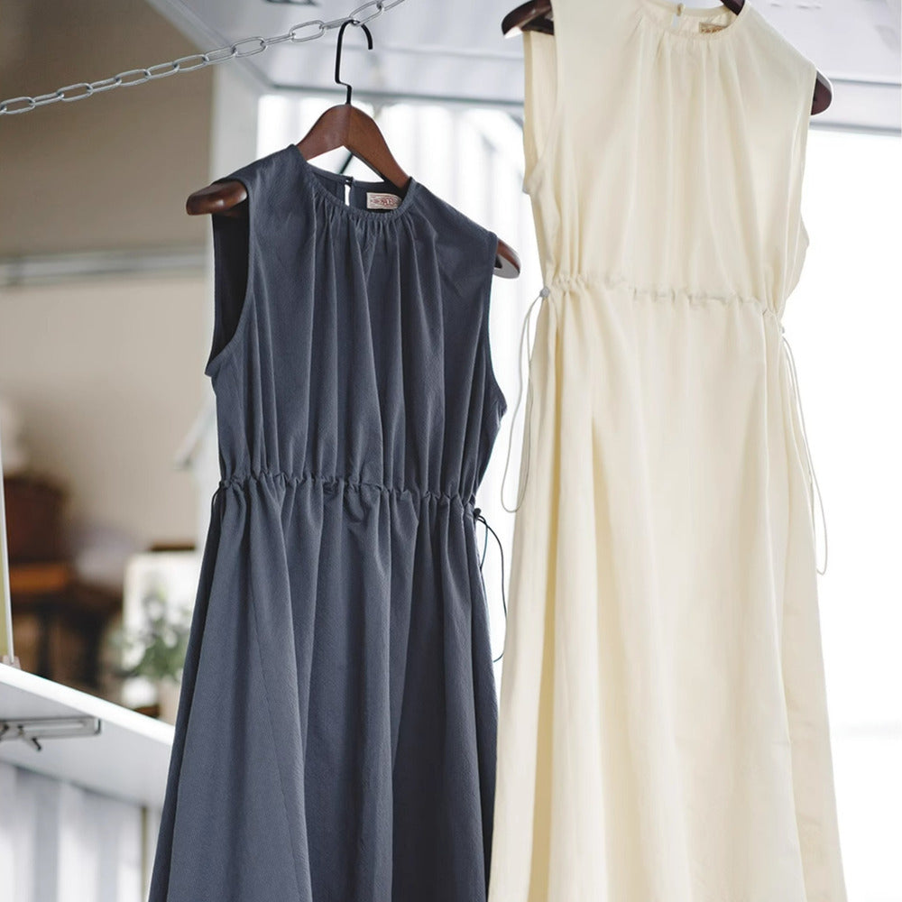 馬登女裝 美式休閒海邊無袖度假連衣裙少女感純色小眾設計長裙