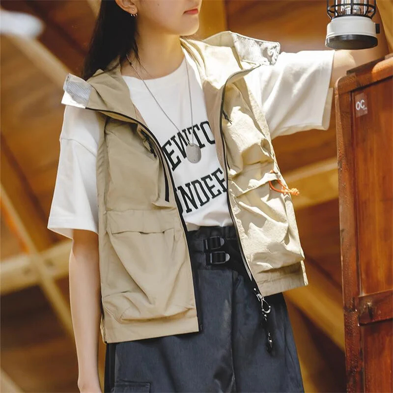 馬登女裝 山系機能速乾連帽馬甲寬鬆休閒多口袋戶外露營無袖坎肩